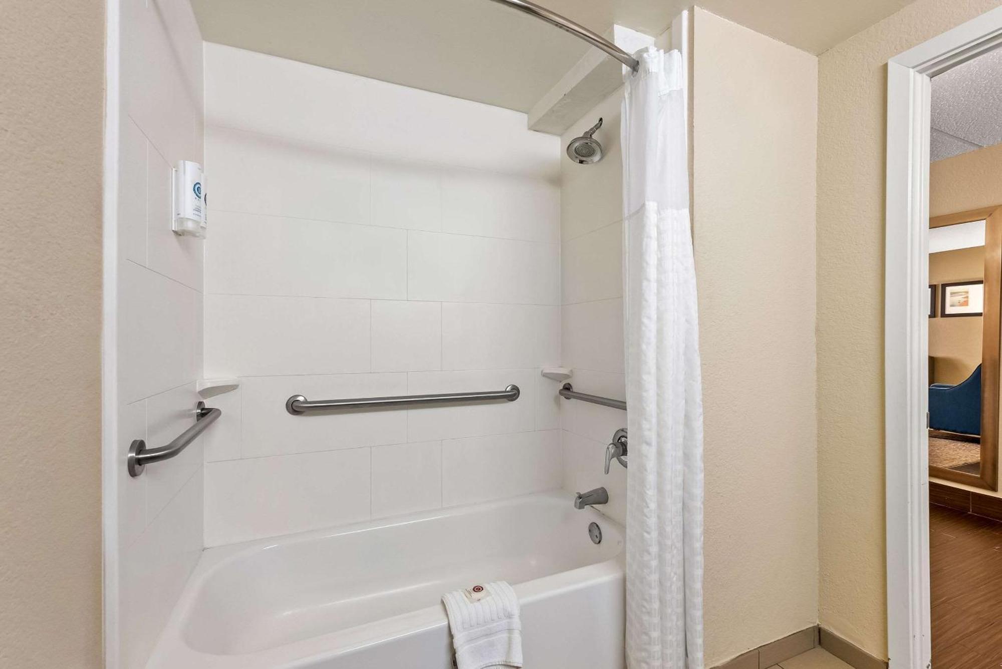 Comfort Inn & Suites Panama City - St Andrew Εξωτερικό φωτογραφία